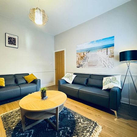Rockcliffe Retreat, Stylish Coastal Apartment Whitley Bay Bagian luar foto