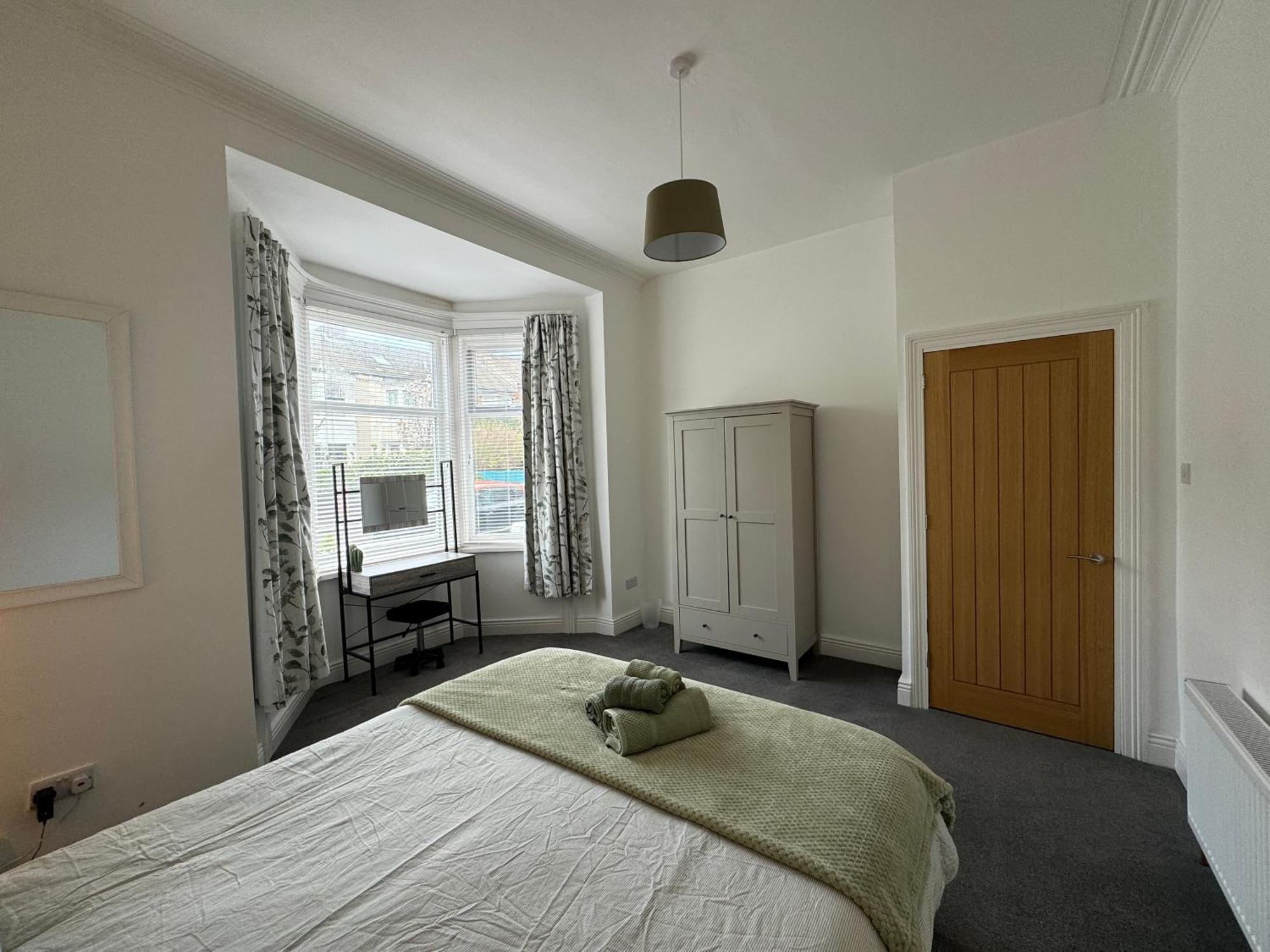 Rockcliffe Retreat, Stylish Coastal Apartment Whitley Bay Bagian luar foto