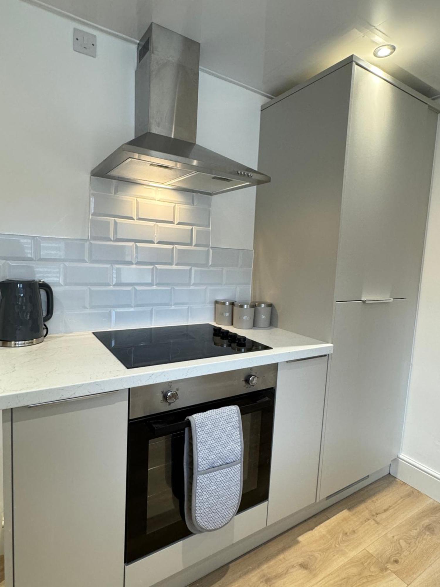 Rockcliffe Retreat, Stylish Coastal Apartment Whitley Bay Bagian luar foto